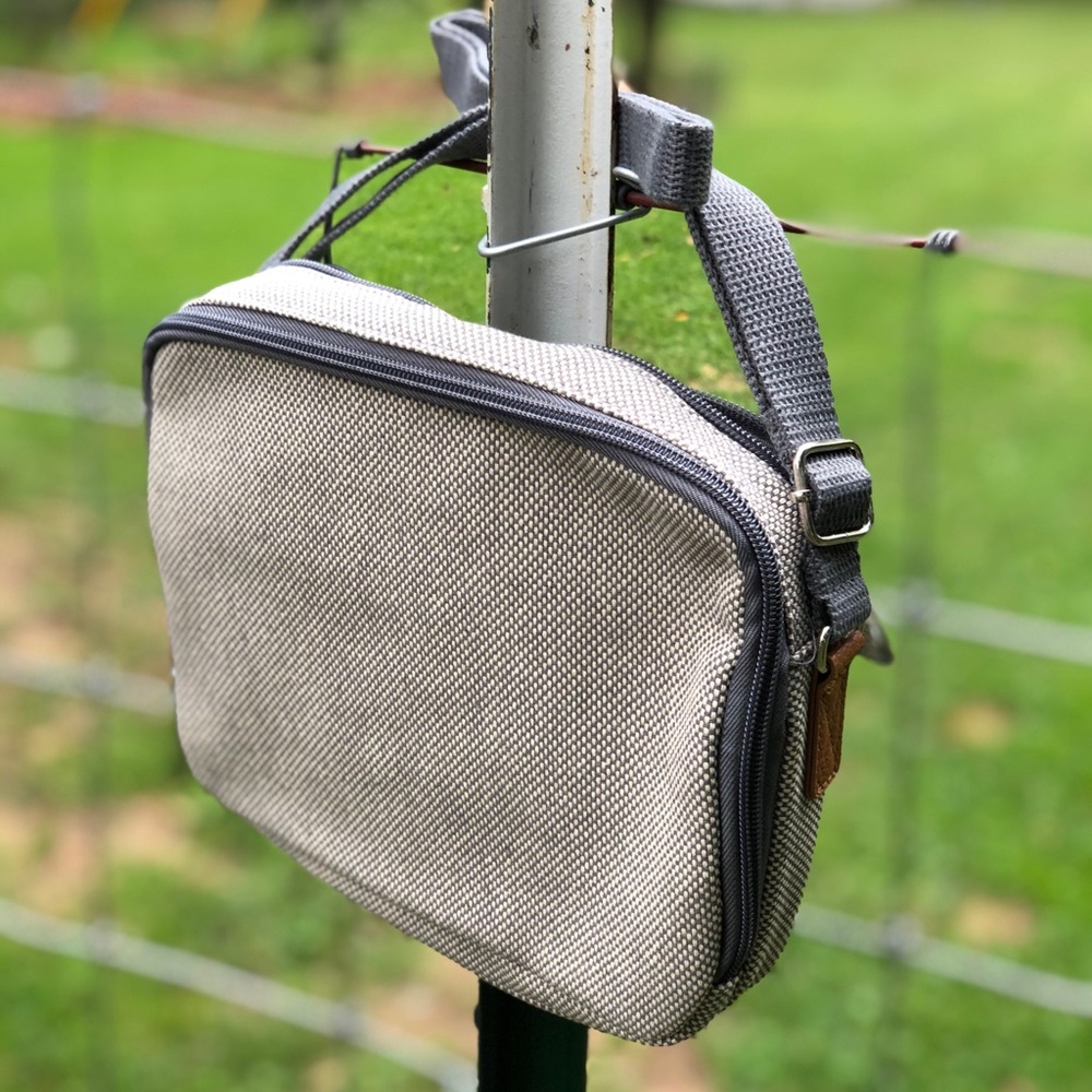 Thirty one crossbody bag